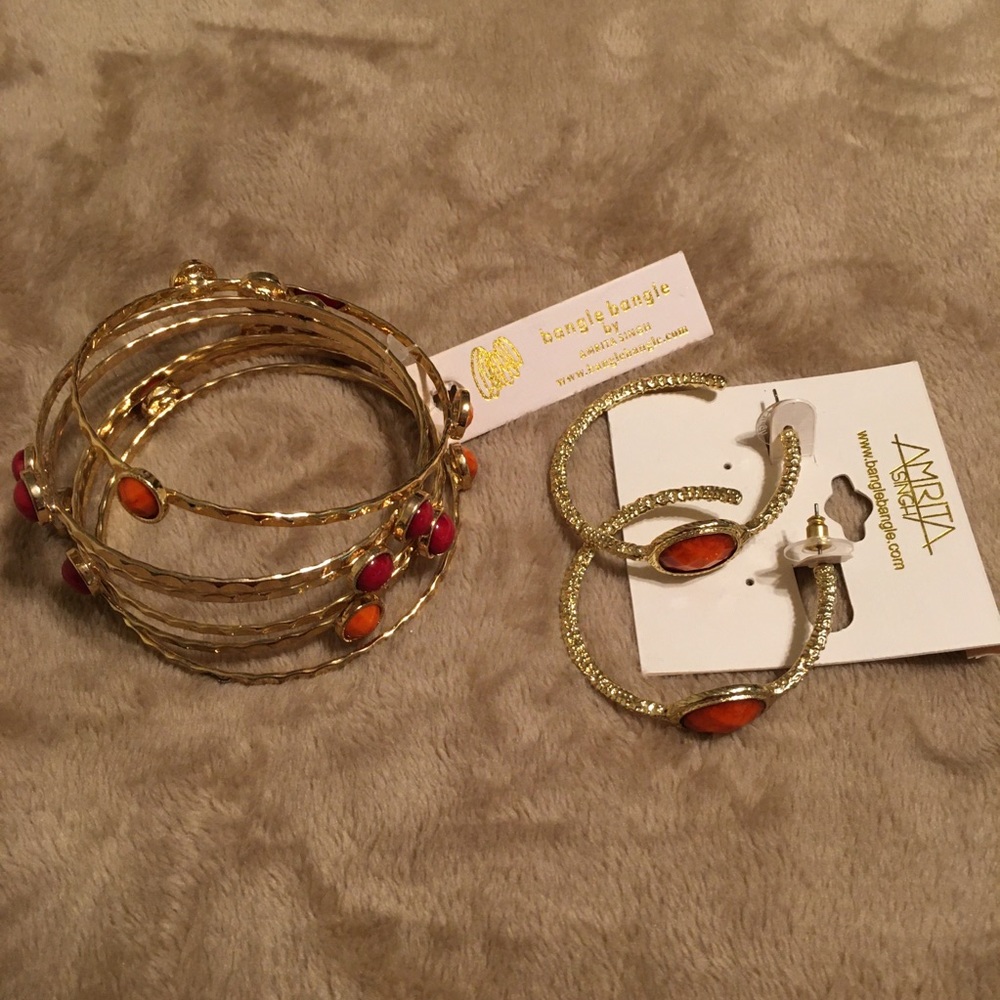 Pakistani, Indian Jewelry.  Bangle Bracelets And Earrings To Match.